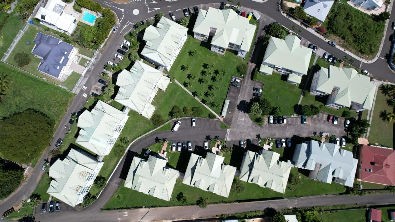 Vue aérienne du cœur paysager des résidences Paradis 1 & 2